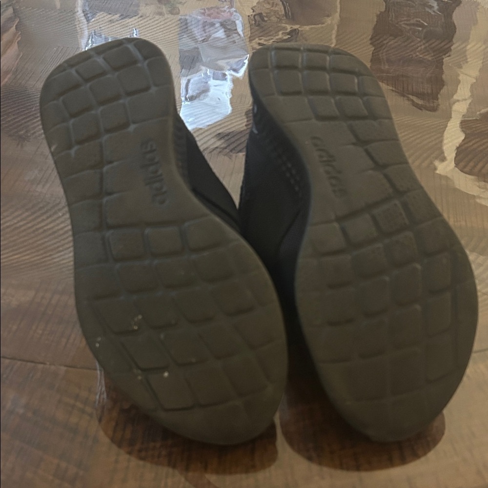 Adidas Black Slip-On Shoes with Iridescent Logo - Picture 5 of 5